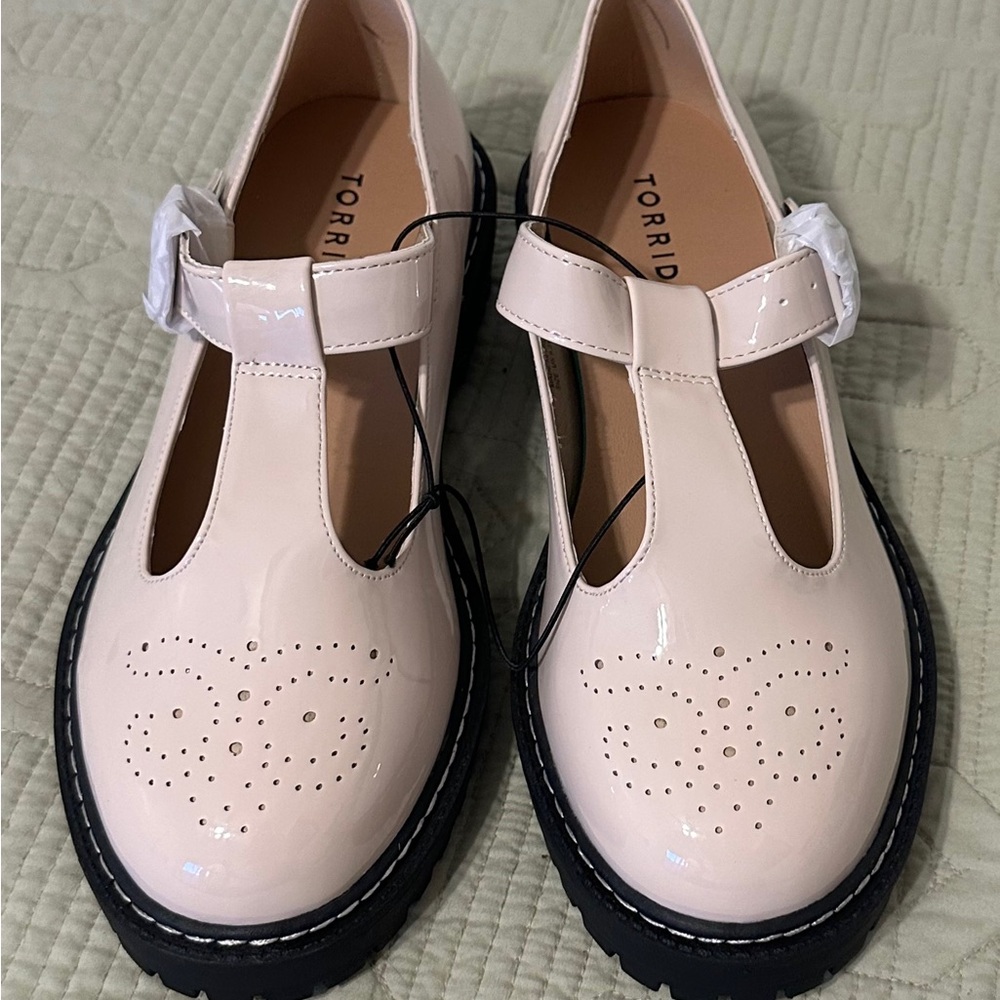 Torrid Loafers 9.5 tp 10 WIDE